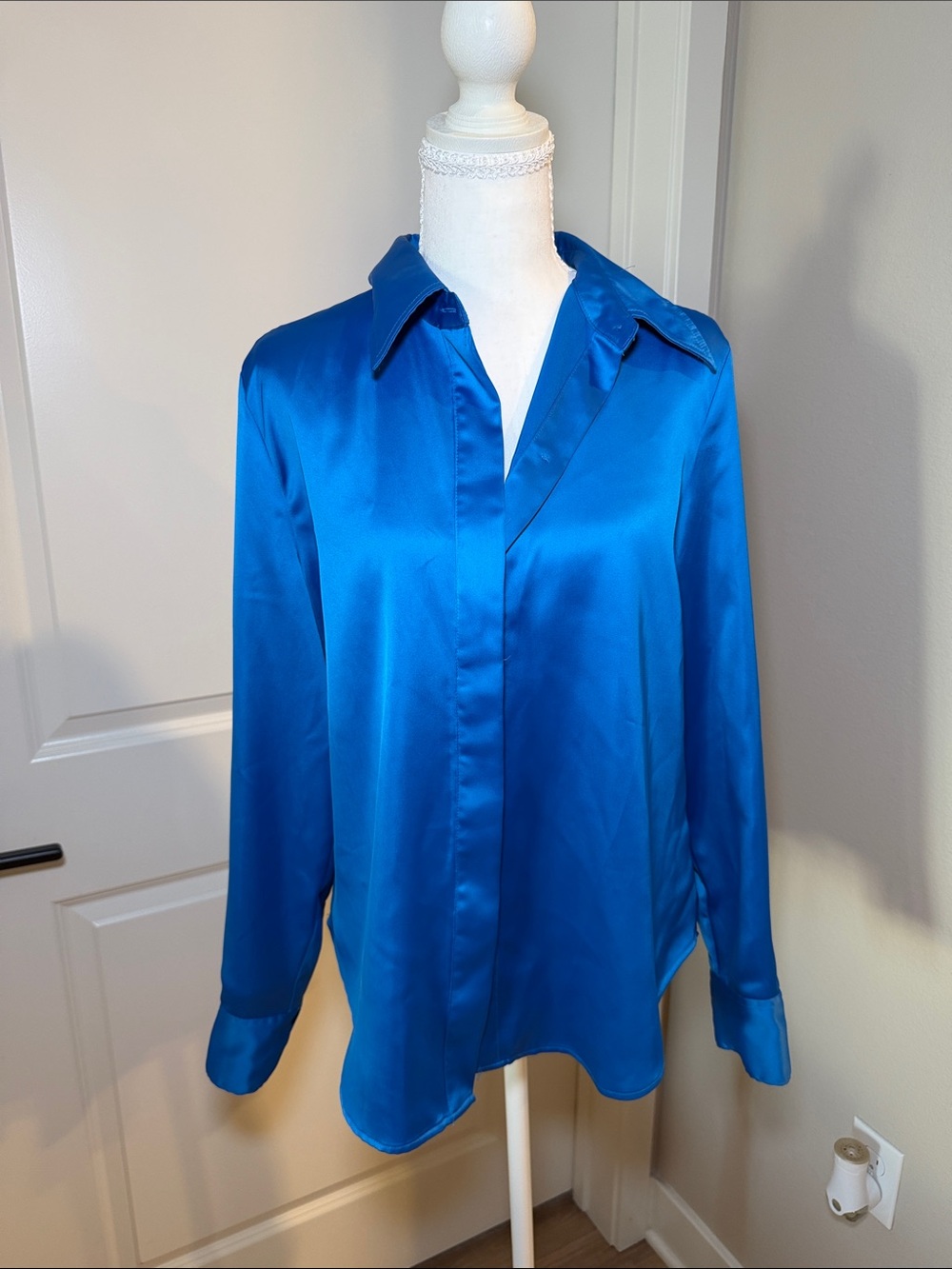 Worthington Vibrant Blue Satin Button-Down Blouse
